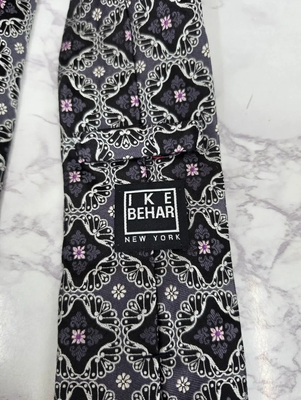 Ike Behar Men's Black Gray Patterned Silk Tie with Subtle Purple Accent Necktie